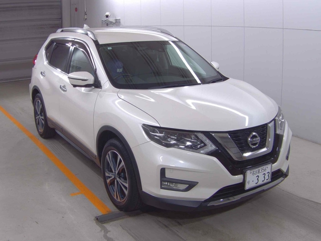NISSAN X-TRAIL 2019