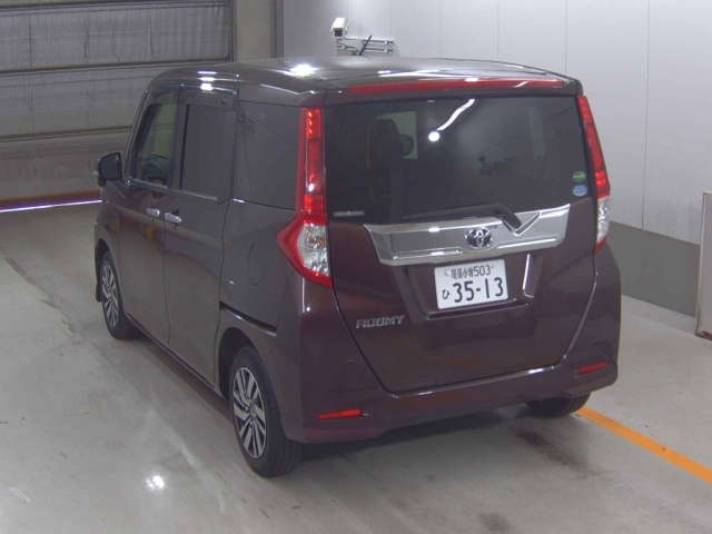 TOYOTA ROOMY 2016
