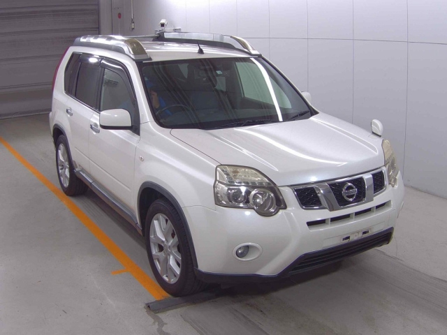 NISSAN X-TRAIL 2012