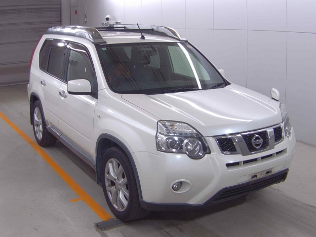 NISSAN X-TRAIL 2012