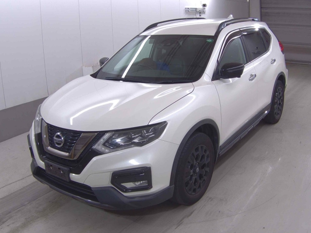 NISSAN X-TRAIL 2018