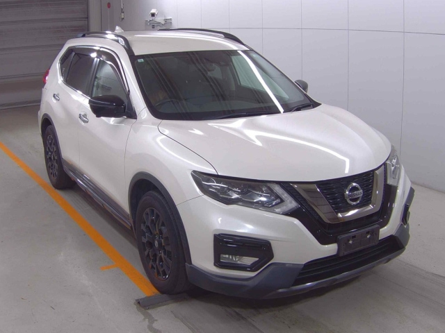 NISSAN X-TRAIL 2018