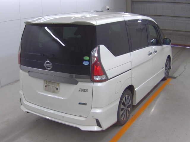 NISSAN SERENA 2018