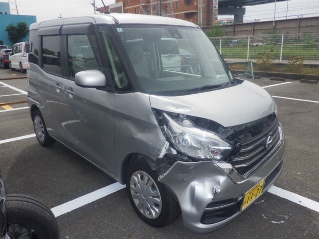 NISSAN DAYZ ROOX 2020