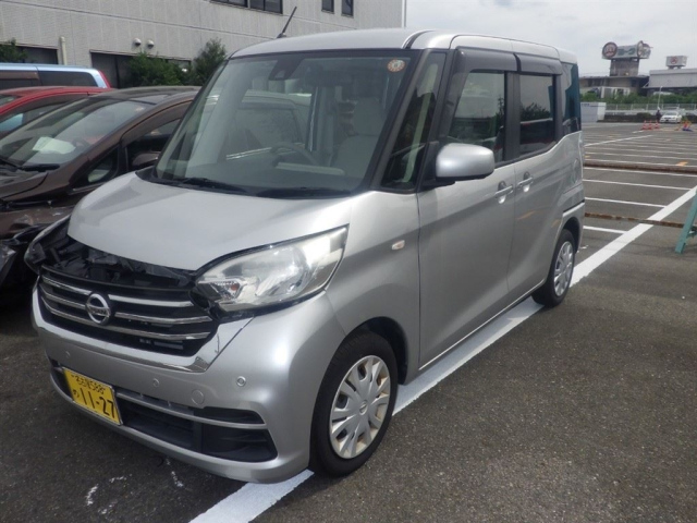 NISSAN DAYZ ROOX 2020