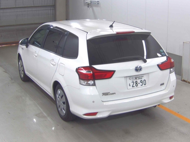 TOYOTA COROLLA FIELDER 2017