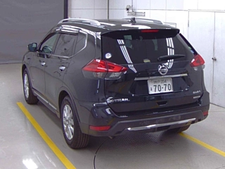NISSAN X-TRAIL 2019