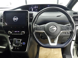 NISSAN SERENA 2019