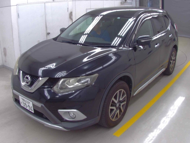 NISSAN X-TRAIL 2015
