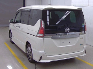 NISSAN SERENA 2018