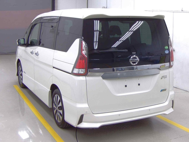 NISSAN SERENA 2018