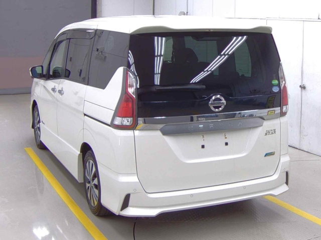 NISSAN SERENA 2017