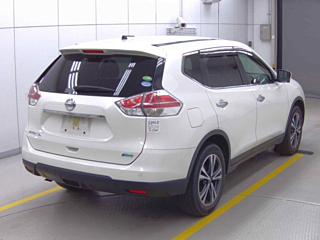 NISSAN X-TRAIL 2017