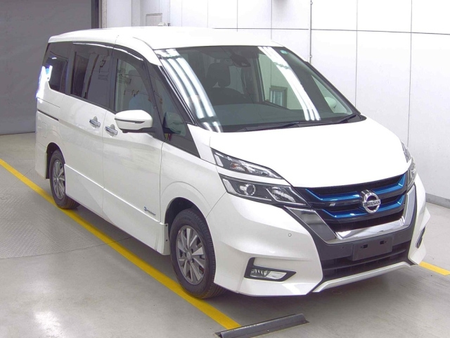 NISSAN SERENA 2018