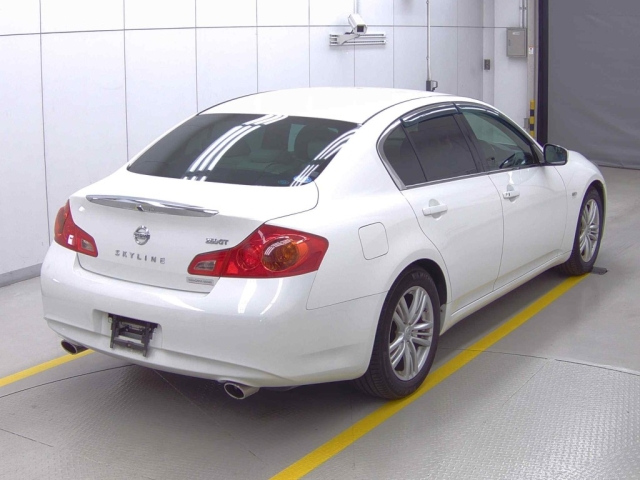 NISSAN SKYLINE 2012