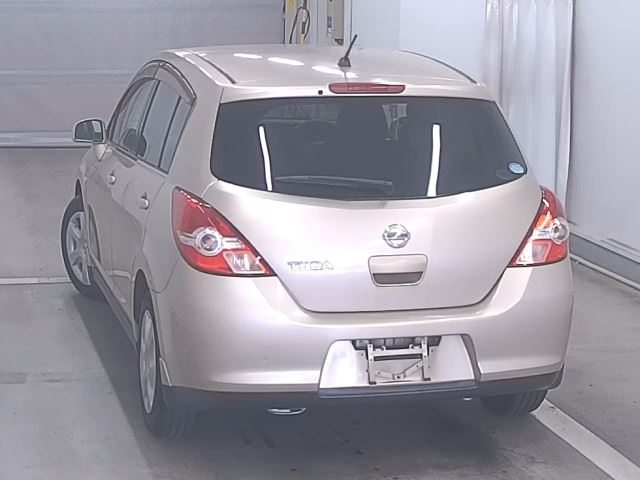 NISSAN TIIDA 2008