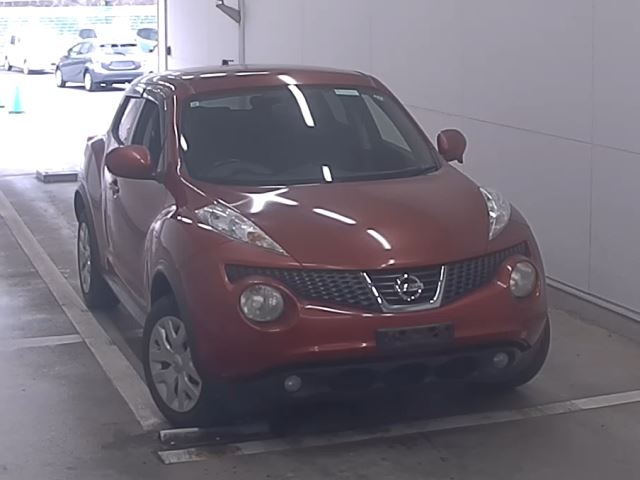NISSAN JUKE 2013