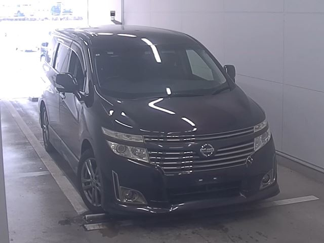 NISSAN ELGRAND 2013