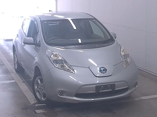NISSAN LEAF 2012