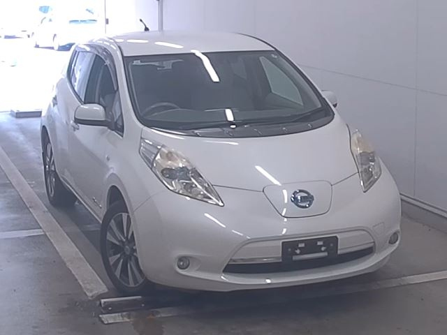 NISSAN LEAF 2013
