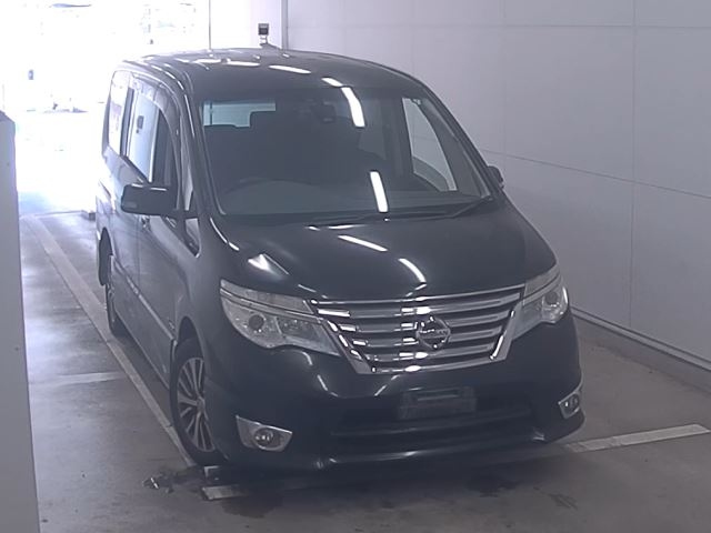 NISSAN SERENA 2015