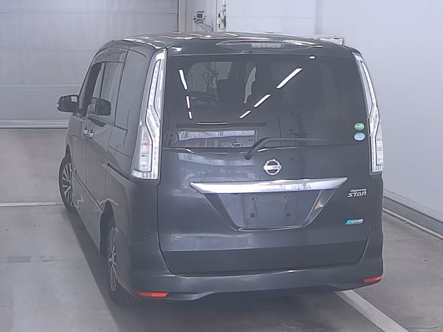 NISSAN SERENA 2015