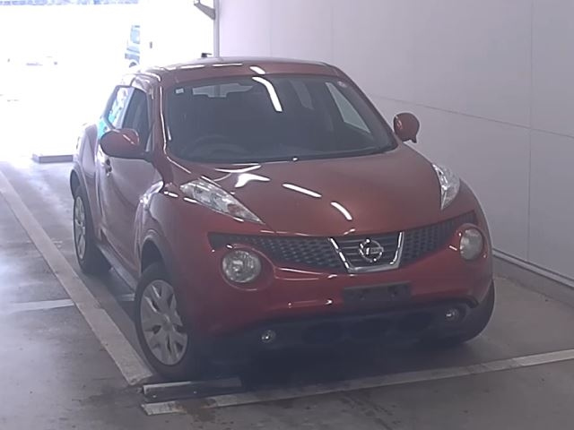 NISSAN JUKE 2010