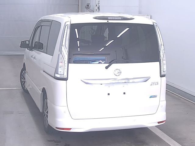 NISSAN SERENA 2014