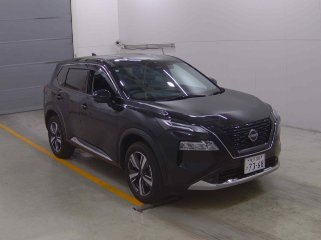 NISSAN X-TRAIL 2024