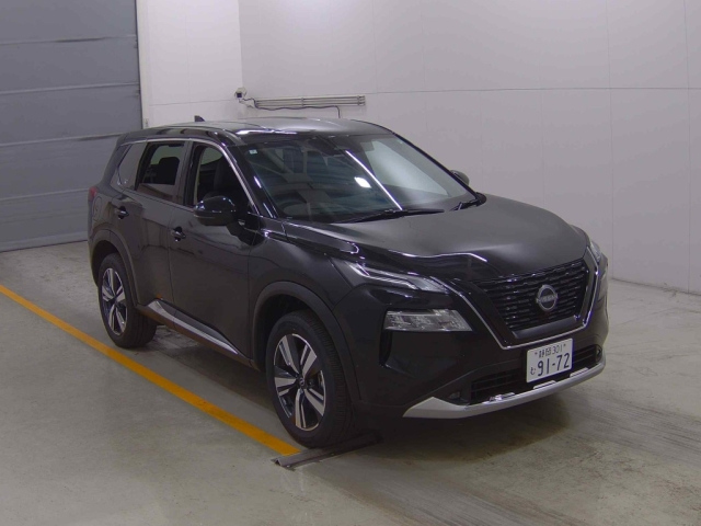 NISSAN X-TRAIL 2024
