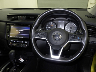 NISSAN X-TRAIL 2019