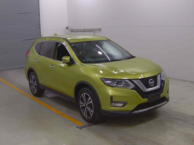 NISSAN X-TRAIL 2019
