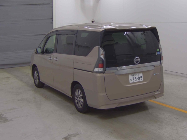 NISSAN SERENA 2019