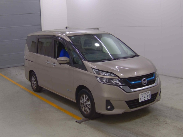 NISSAN SERENA 2019