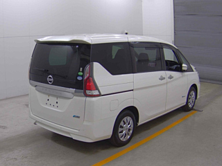 NISSAN SERENA 2017