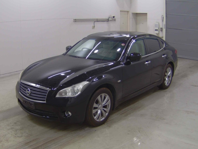 NISSAN FUGA 2012