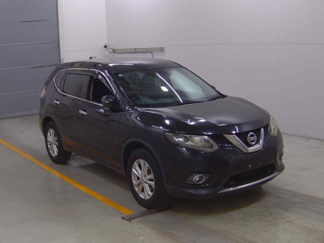 NISSAN X-TRAIL 2016