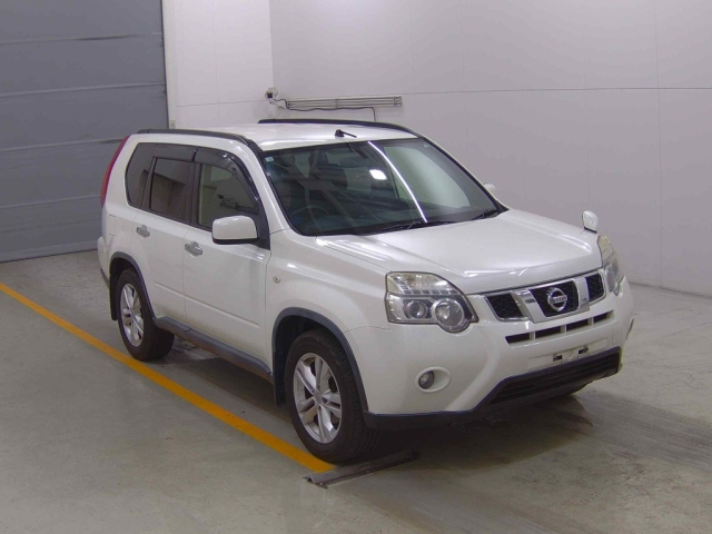 NISSAN X-TRAIL 2012
