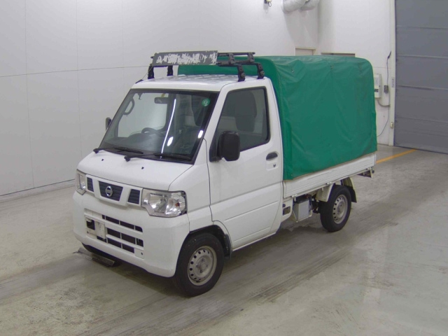 NISSAN CLIPPER TRUCK 2013