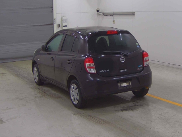 NISSAN MARCH 2011