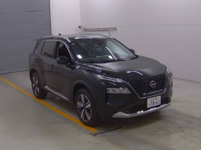 NISSAN X-TRAIL 2024