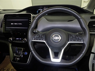 NISSAN SERENA 2020
