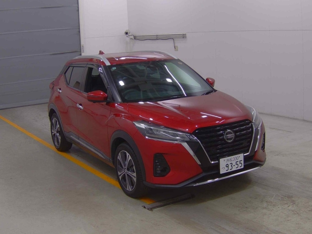 NISSAN KIX 2022
