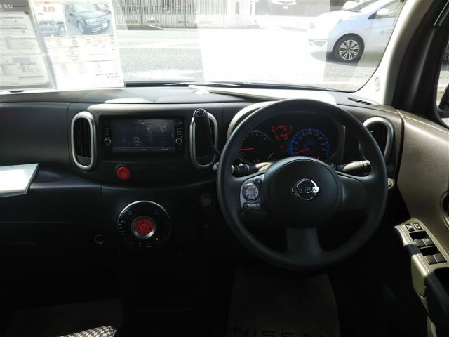 NISSAN CUBE 2017