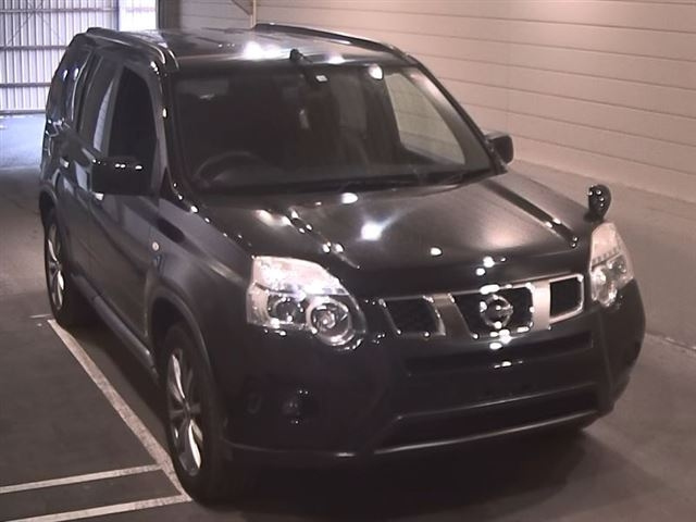 NISSAN X-TRAIL 2013
