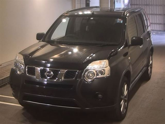 NISSAN X-TRAIL 2013