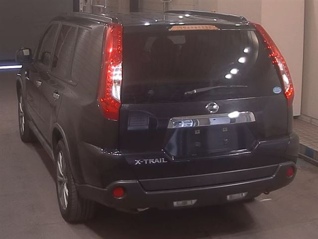 NISSAN X-TRAIL 2013