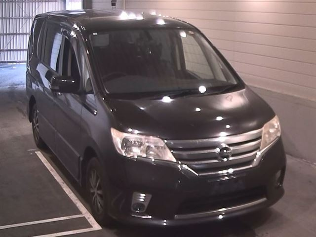 NISSAN SERENA 2012
