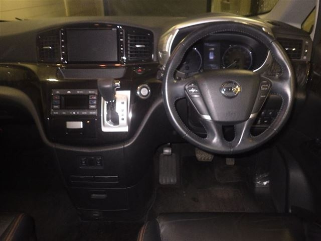 NISSAN ELGRAND 2014