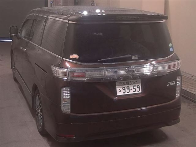 NISSAN ELGRAND 2014